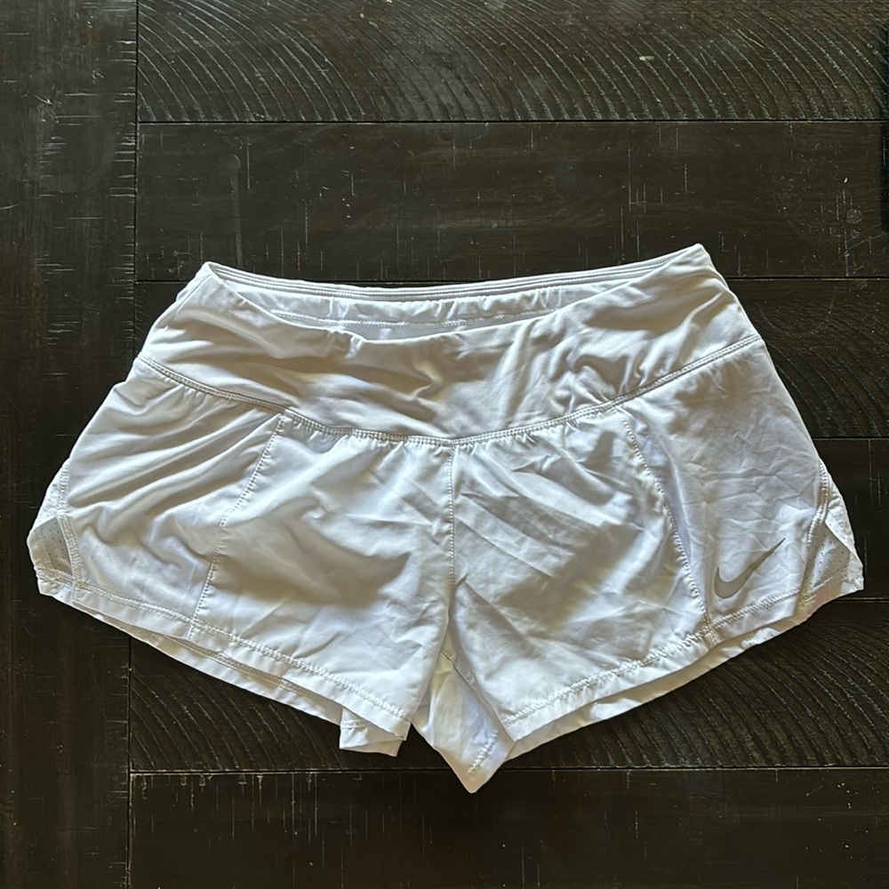 Nike Athletic Shorts White Size Small